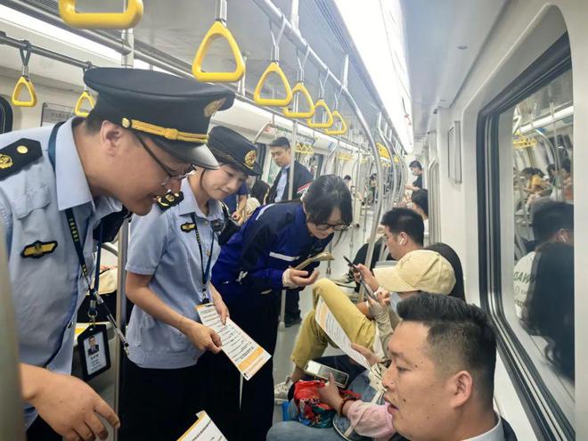 感知山东济南市交通运输执法支队积极开展执法普法“四进”活动(图7)
