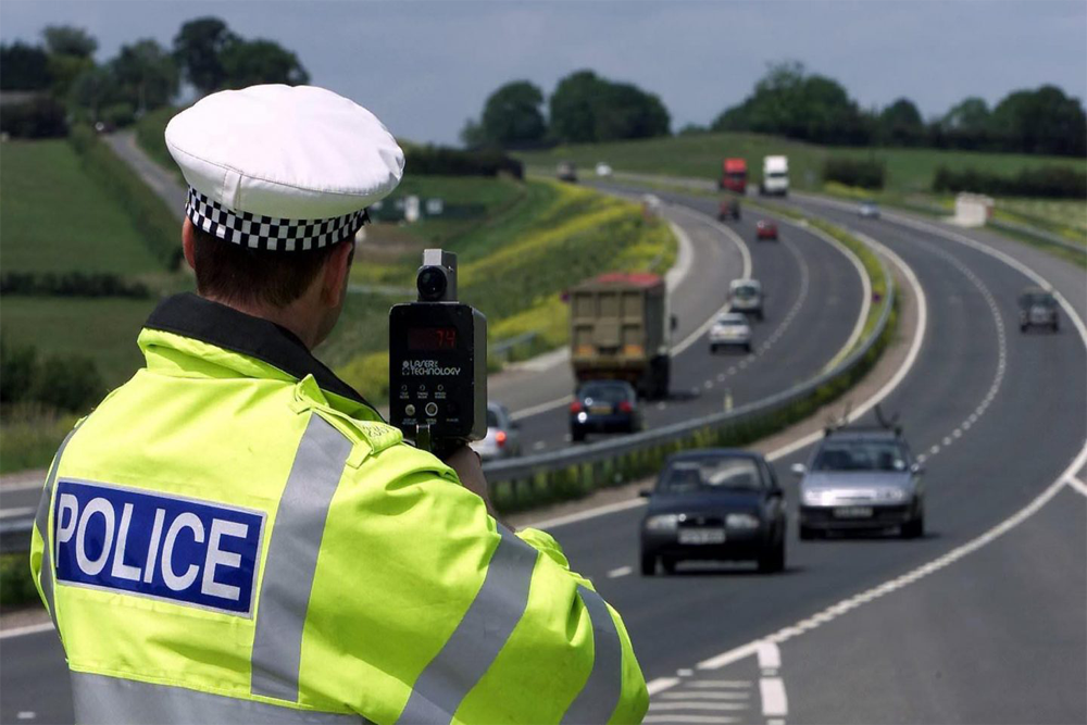 移动路障终于被治了！从这个月起开得太慢也扣分(图4)