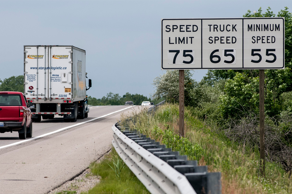 移动路障终于被治了！从这个月起开得太慢也扣分(图8)