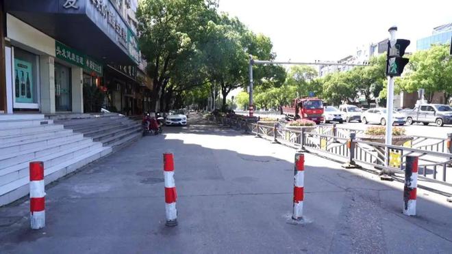 台州多路段大量出现！已有人受伤！该不该设你怎么看？(图8)