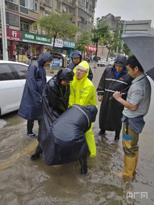 以“迅”防“汛”南昌抢险排涝护平安(图5)