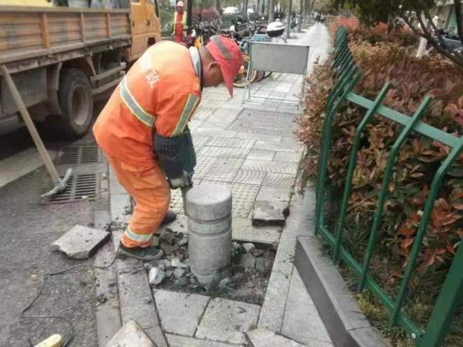 再见不规范的阻车桩！杭州这项整治行动助力残障人士安全出行(图2)
