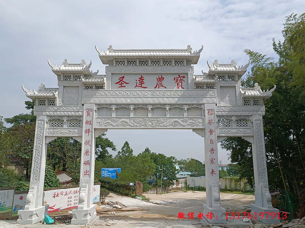 路障石墩在保障交通安全方面发挥着重要的作用(图3)