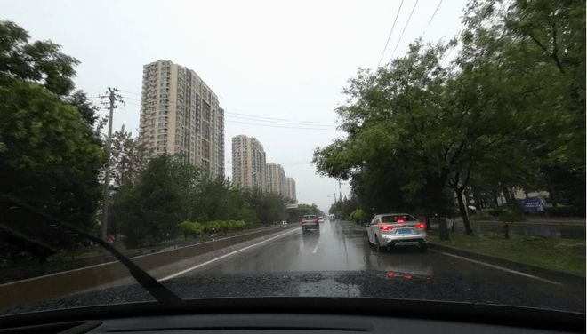 城区道路实测理想ADMax30十大用车场景(图7)