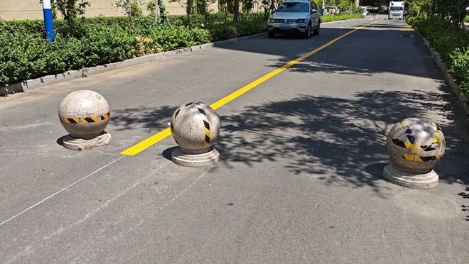 壹点帮办没路牌、没划线济南这条道路为何“赤裸”通车了？(图6)