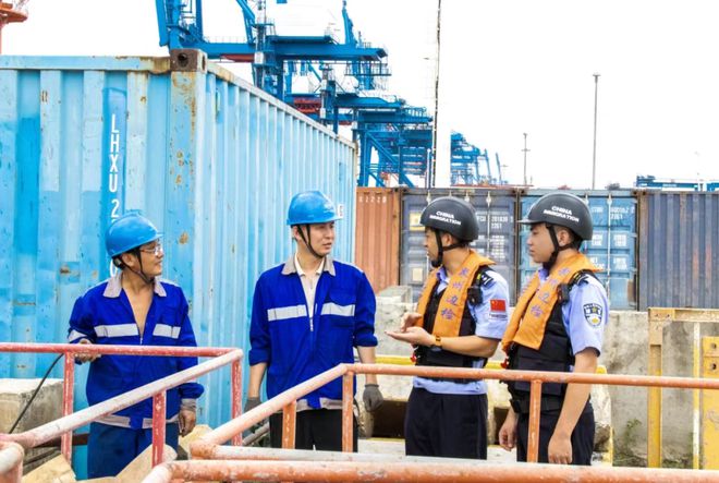 防抗“格美”福建青年在行动!(图9)