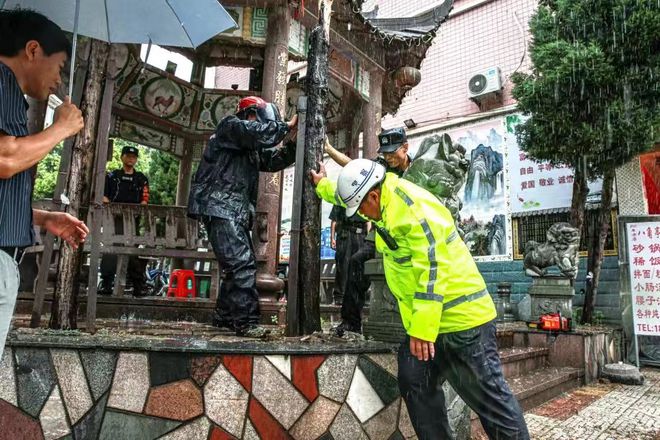 防抗“格美”福建青年在行动!(图12)