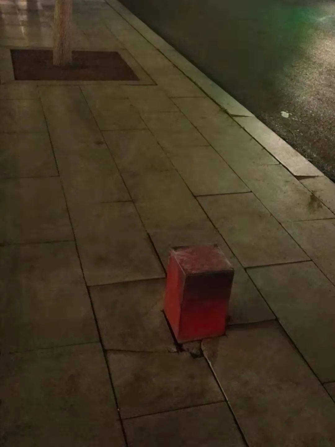 昨晚临汾一私设路障伤人了!(图2)