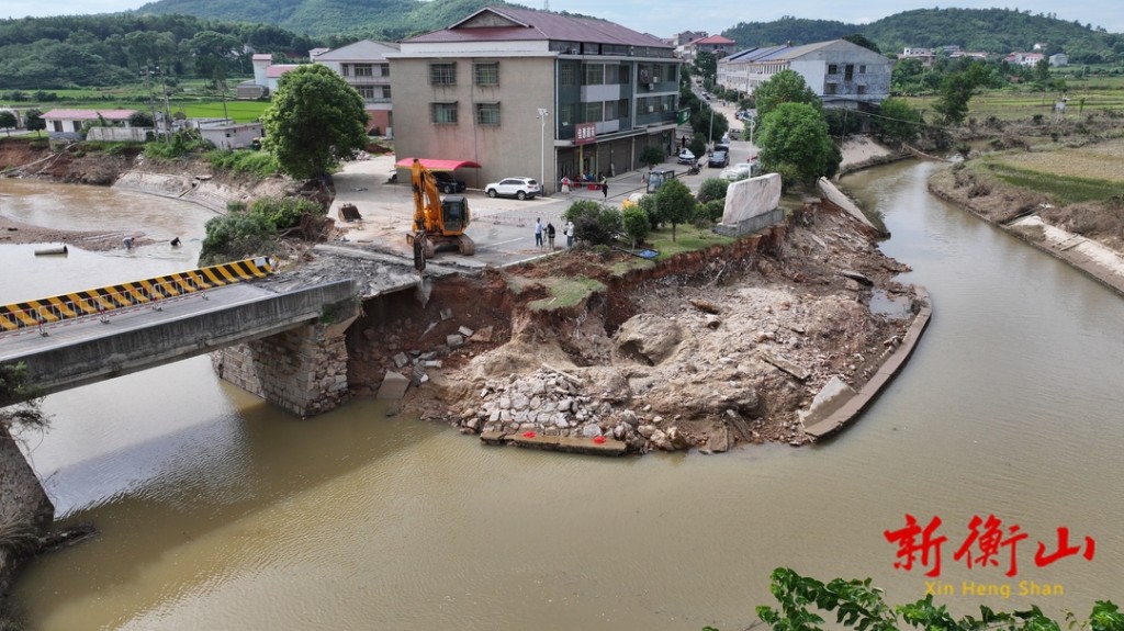 衡山县长江镇：稳步推进X111线石桥铺桥