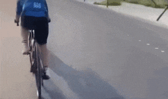 和父亲跟团骑行摔倒遭碾压男孩已身亡!多方回应(图3)