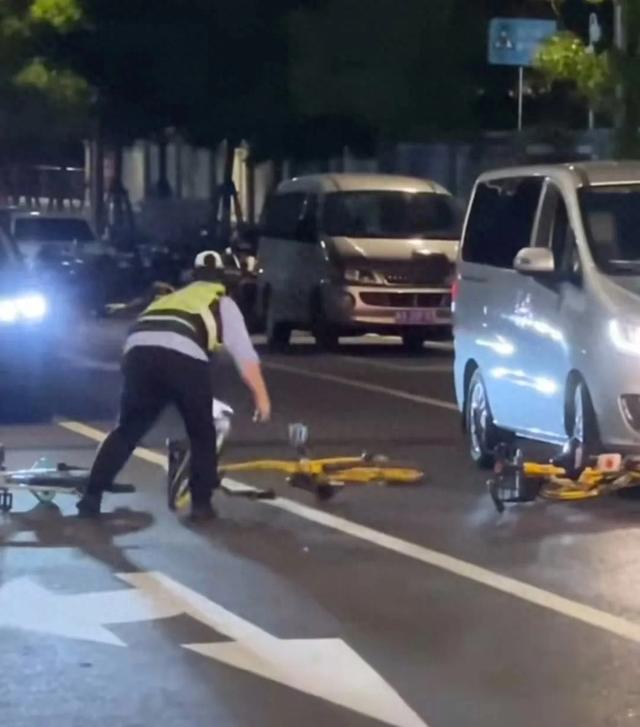 刚刚南京通报！