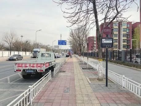 昌平这些挡道的路障该清理了