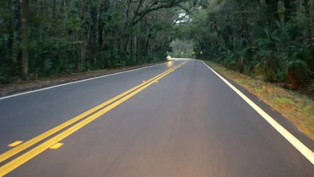 案说交通安全:这几种道路交通标线怎么分辨?(图4)
