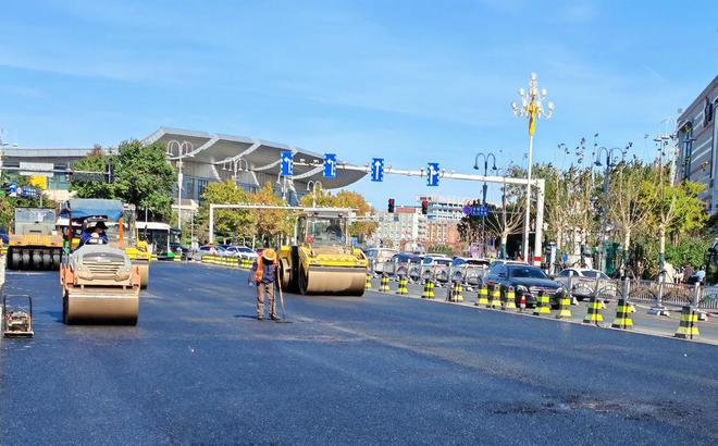 施工历时3个多月烟台芝罘区海港路主路11月13日开放通行(图2)
