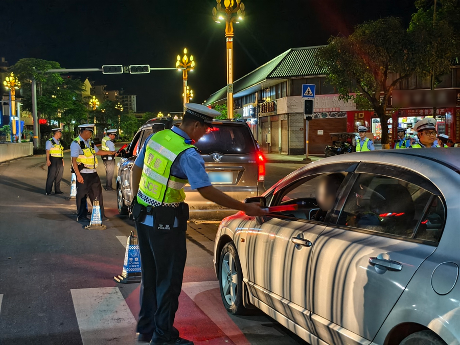 宁洱有道风“警”线_新华网