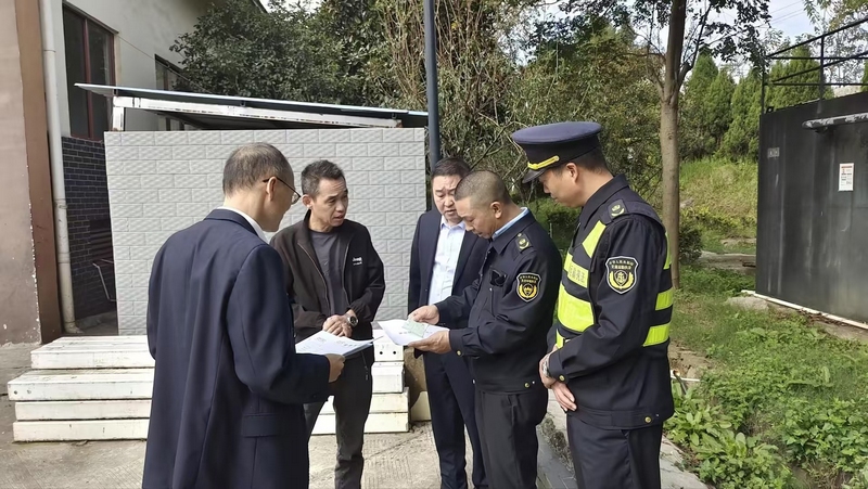 贵州交通执法九支队二大队：携手共建最美高