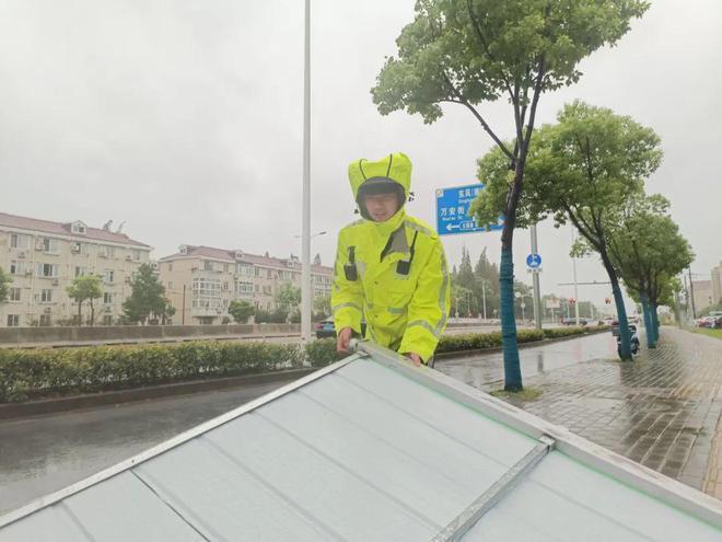 金山区内高速公路所有收费站入口临时封闭(图6)