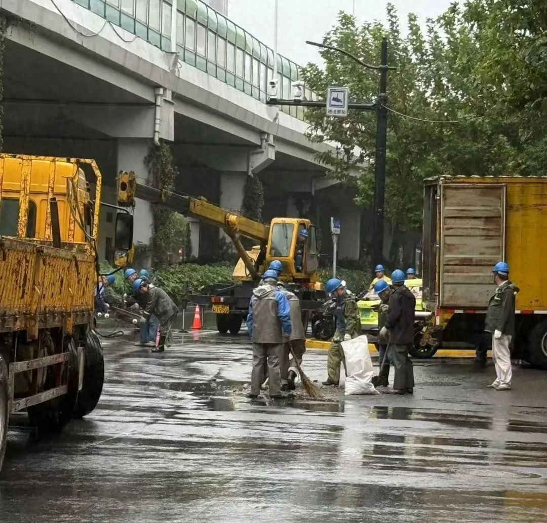 2天“拔杆”！困扰居民们的这个难题解决了