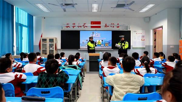 【全国交通安全日】东营市东营区：交通宣传