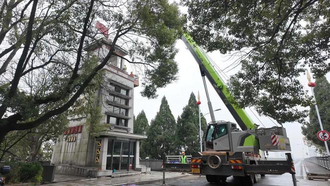 三年后再相见！井冈山大桥正式封闭施工好多好多人前往拍照留念…(图2)