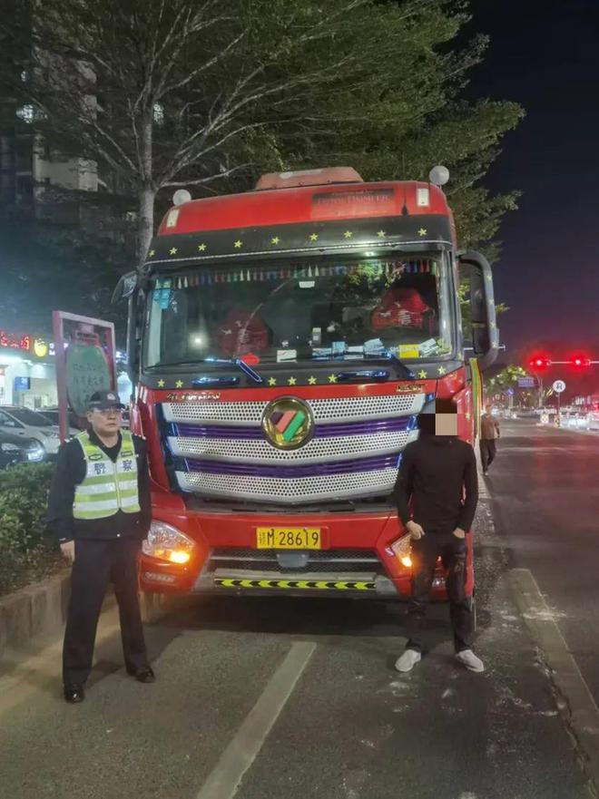 曝光！梅州这些大货车闯禁行！