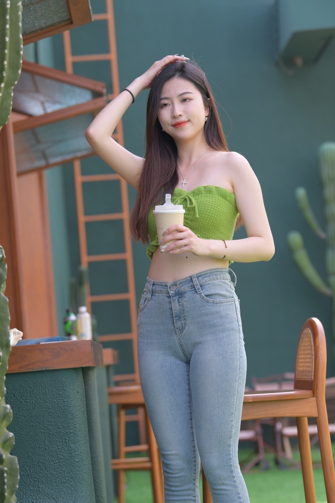 尿孔长什么样图片_尿孔长什么样图片V