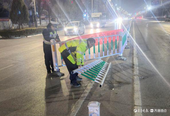 事发莘县狂风吹倒道路中央护栏他们发现后及