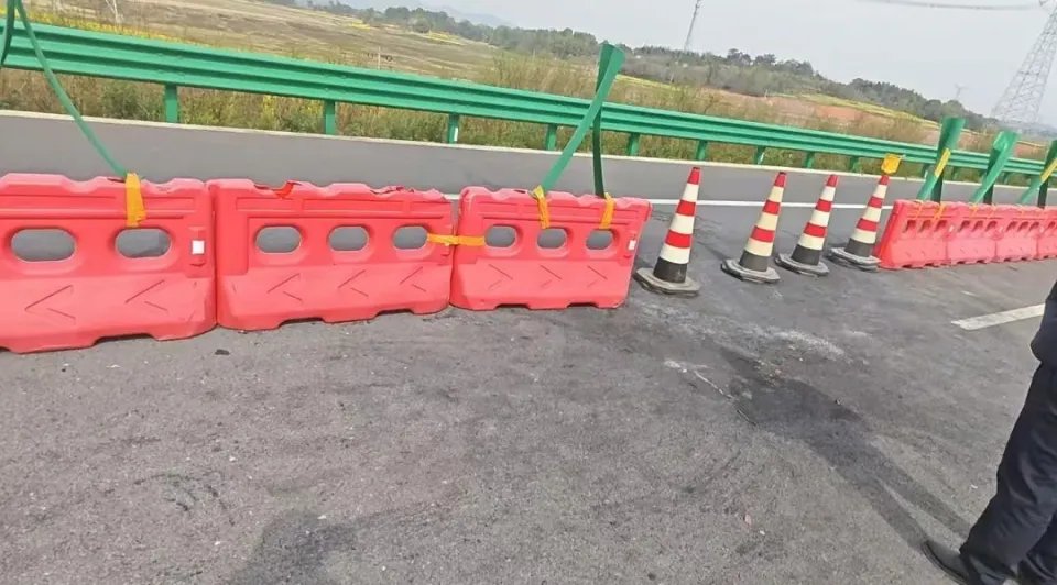详解小米SU7高速碰撞爆燃三大问题理性分析(图4)