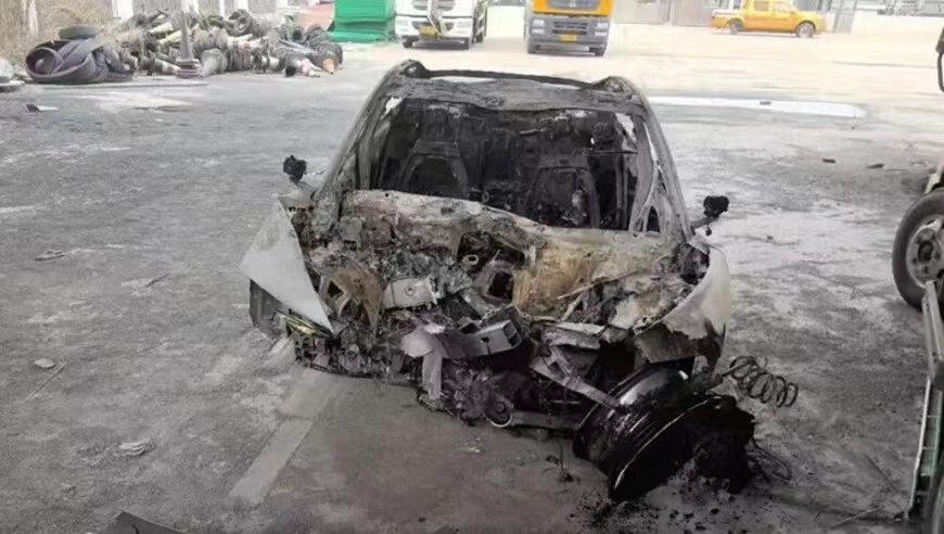 详解小米SU7高速碰撞爆燃三大问题理性分析(图9)