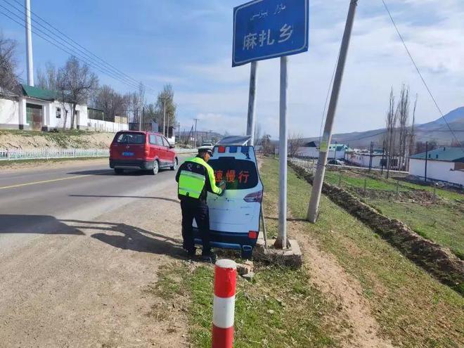 【生命至上安全发展】道路交通安全丨优化交通标志标识保障群众出行(图2)