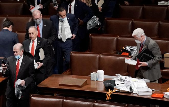 如果美国彻底衰弱世界会变成什么样中国能否