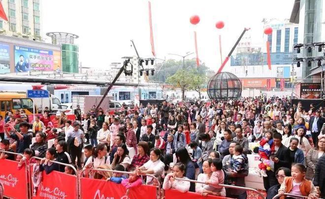 观澜鸿荣源观城多少钱升值潜力什么时候开盘折扣价格面积大小(图6)