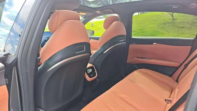 标配乾崑智驾ADSSE舒适升级2026款深蓝L07售1359万起(图8)