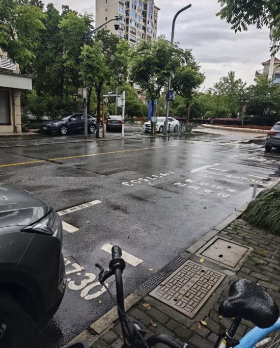 智慧停车“三问”:计费能否更人性?标识清晰否?申诉难不难?(图3)