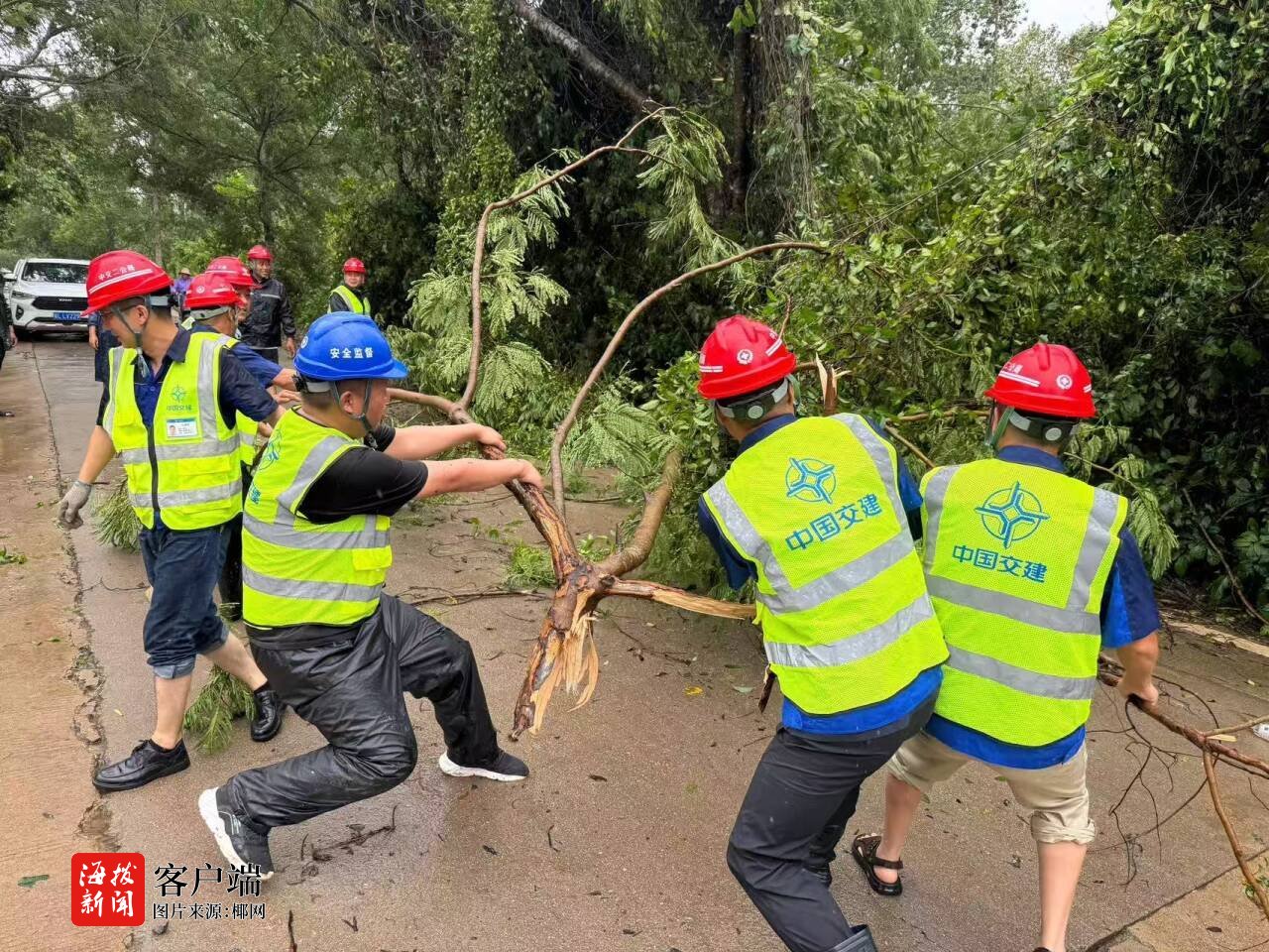 中交二公局组建志愿者救援队伍帮助群众复工复产(图2)