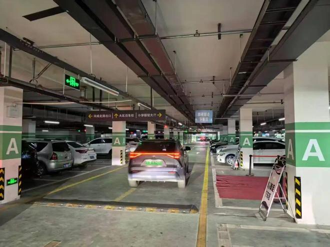 护航开学季丨小编喊您这样停车安全又省心!(图3)