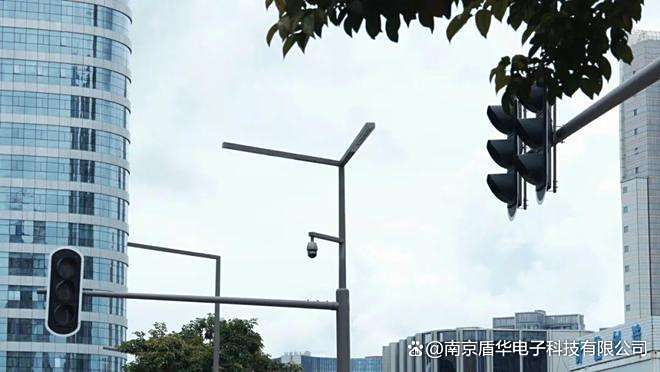 一个观察:智慧路灯杆正成为城市「聪明度」的标尺(图13)