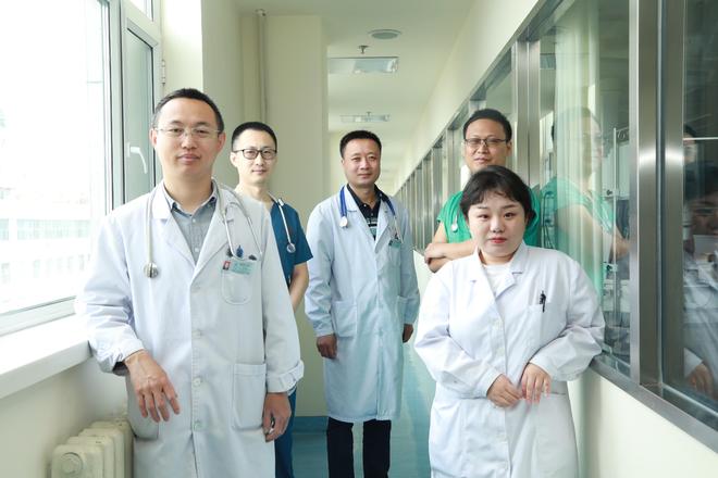 熊猫体育：颈动脉都长斑块了到底该不该吃点阿司匹林？医生辟谣讲清楚(图5)