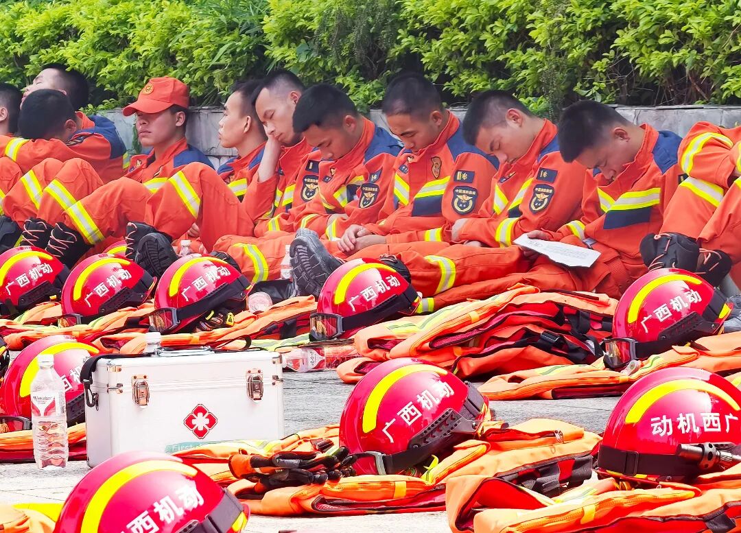 南宁抗洪:以非常之力护寻常烟火(图5)