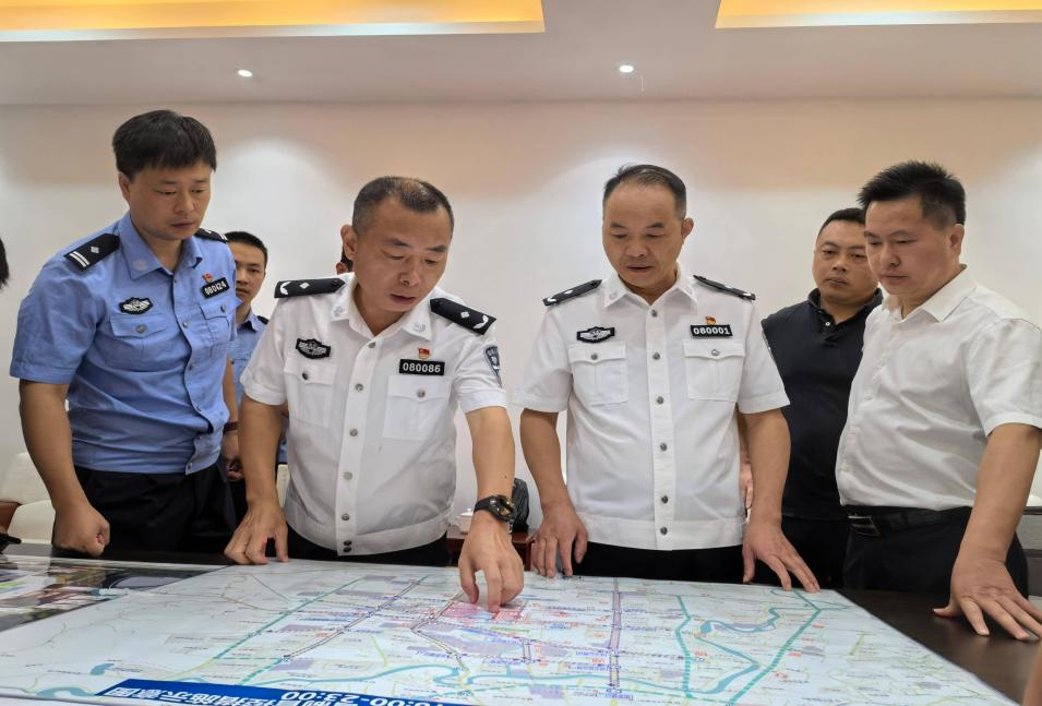 双节期间客流量、车流量猛增看怀化如何交出