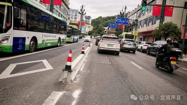 宜宾栏杆大变样市民惊喜却又失望！交管问题