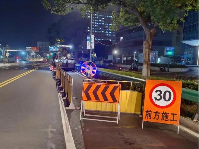 沪闵路的川流不息有TA们“保驾护航”