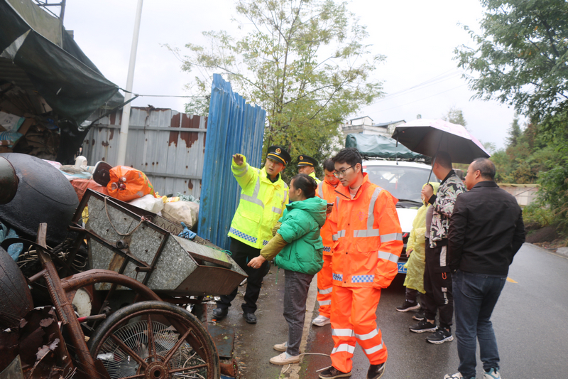 贵州交通运输执法七支队九大队：聚力开展路域环境整治筑牢交通安全出行屏障(图5)