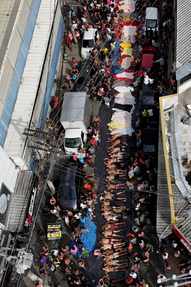 巴西最致命反毒行动：2500名警察围剿1