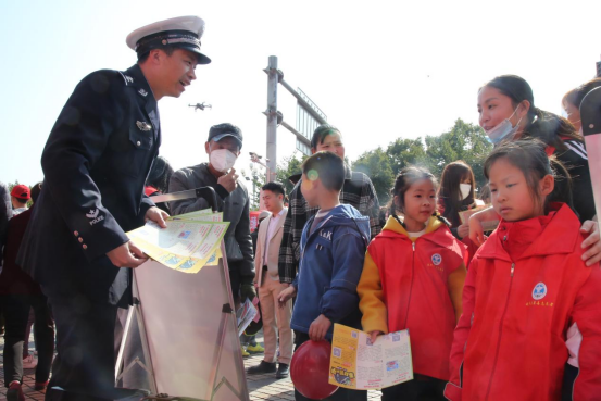 倪羽：高速交管科技创新的“探索者”