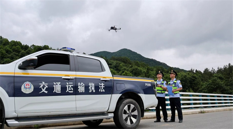 微笑泾县路景生辉泾县交通运输局匠心织就“诗与远方”(图3)