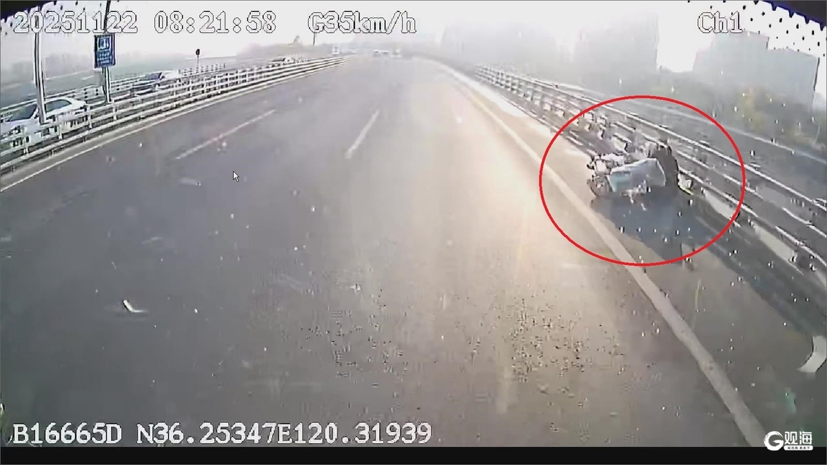 遇事上前“搭把手”青岛巴士“热心肠”获赞