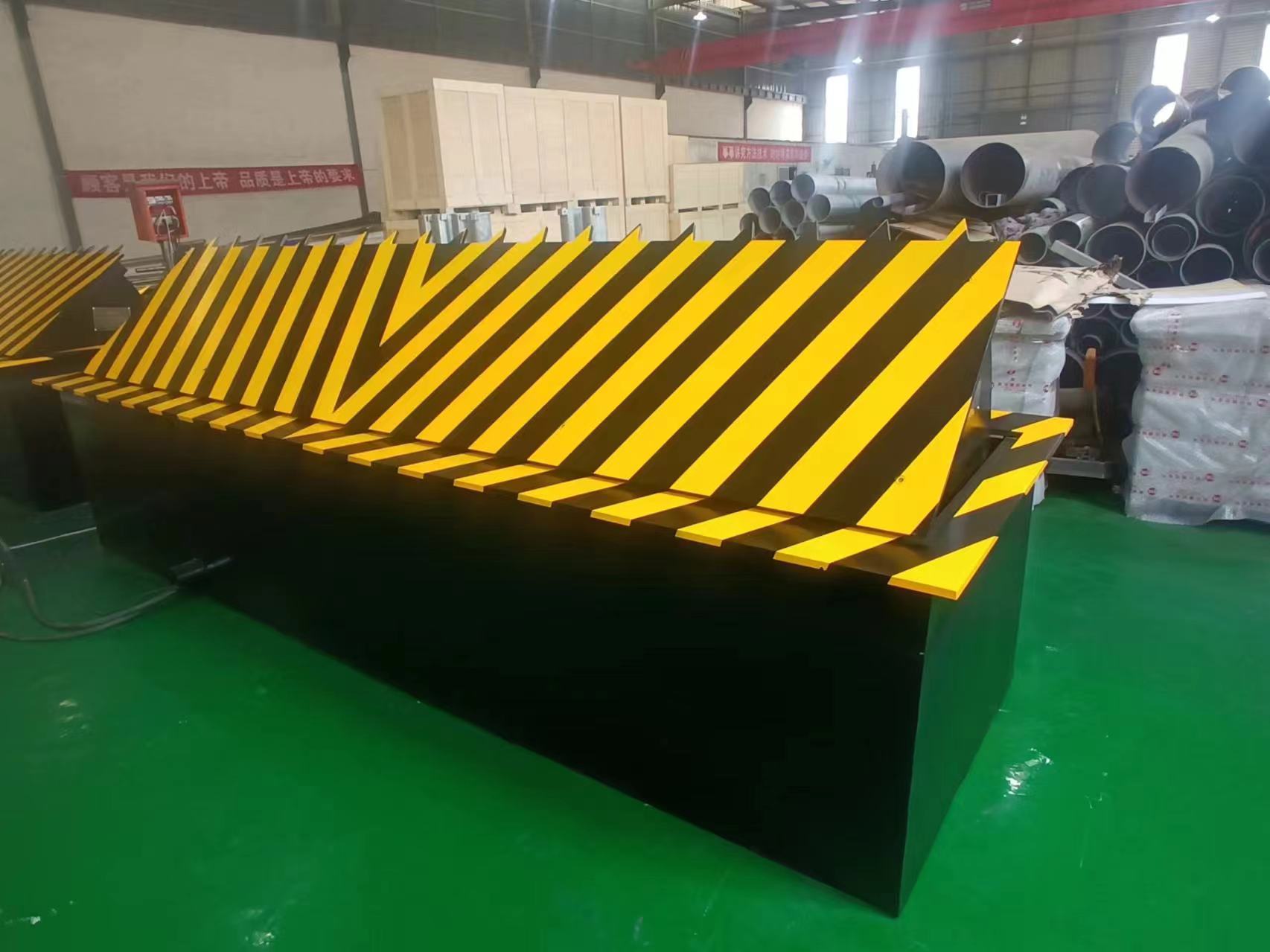 2025年11月中国液压翻板路障机顶尖厂家综合评估(图3)