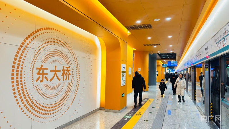 组图｜北京三条地铁新线为城市交通网络再添笔墨(图6)