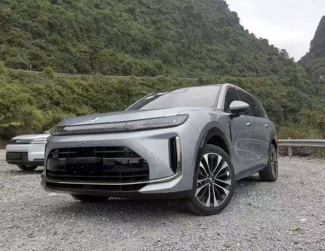 宝骏全新插混中大型SUV华为乾崑智驾+鸿蒙座舱或售15-20万元(图4)